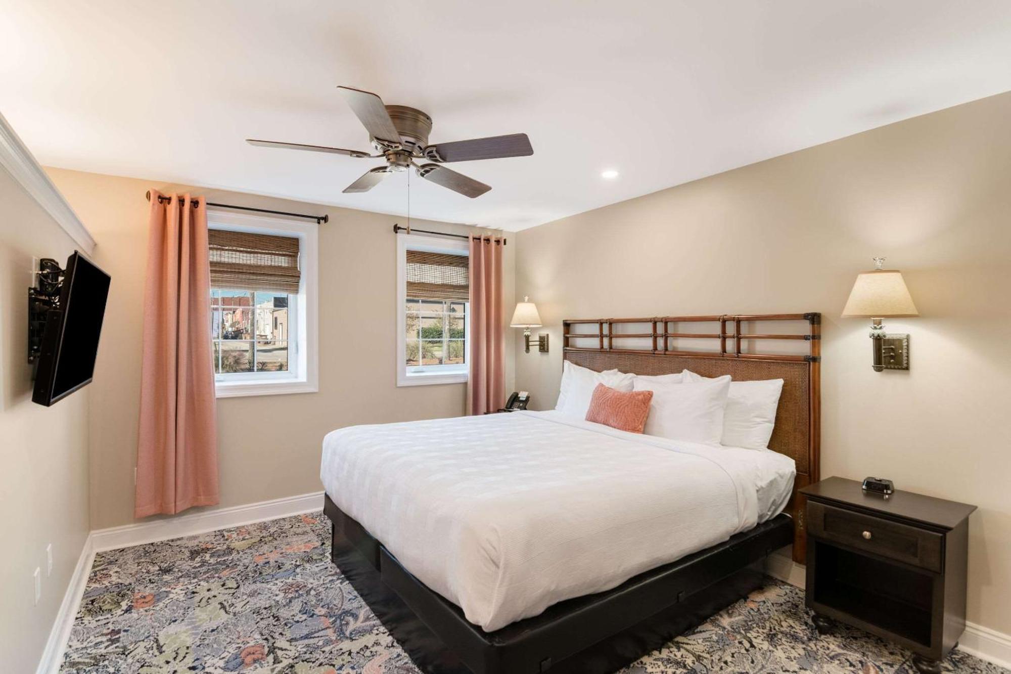 The Port Inn And Cottages, Ascend Hotel Collection Port St. Joe Bagian luar foto