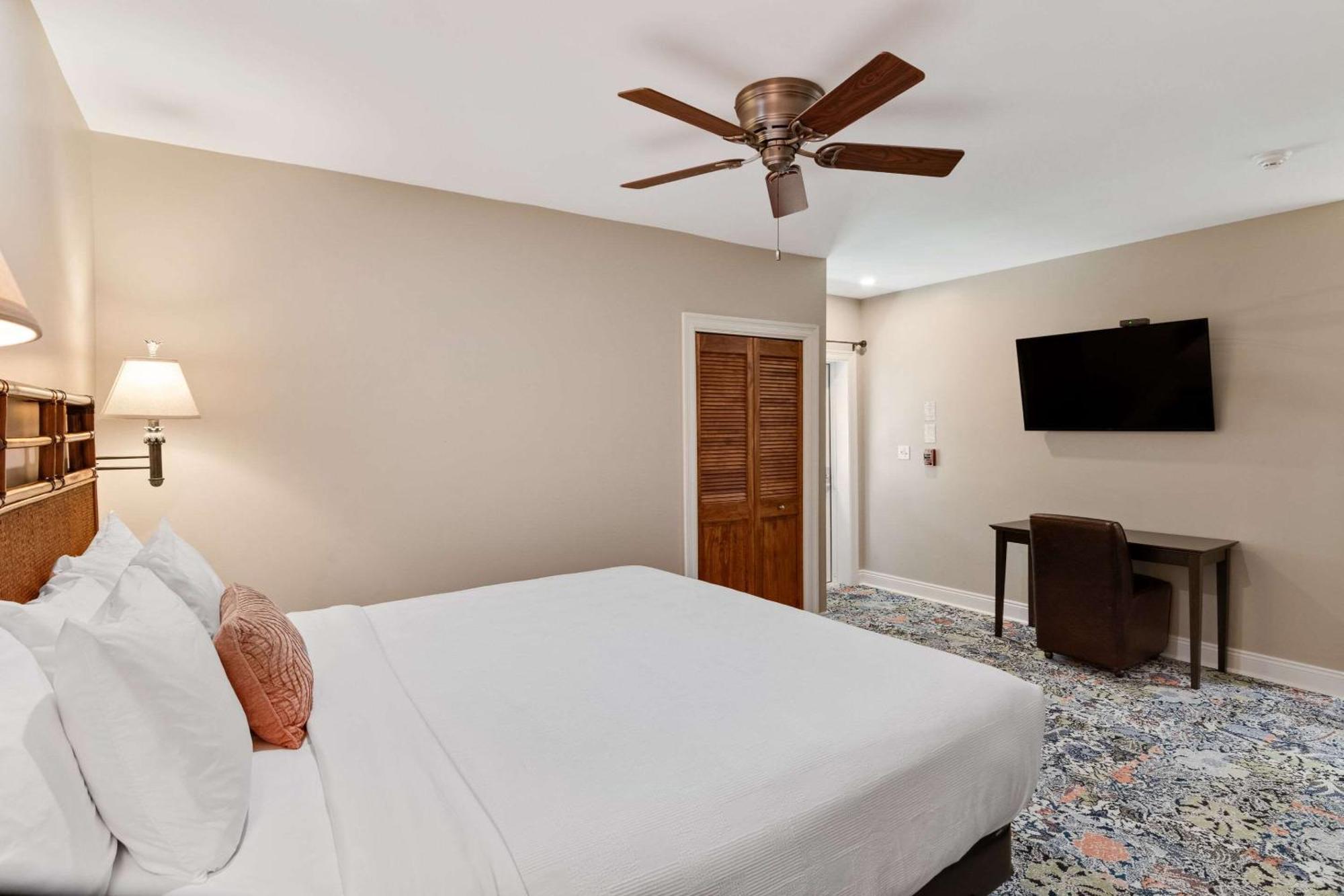 The Port Inn And Cottages, Ascend Hotel Collection Port St. Joe Bagian luar foto