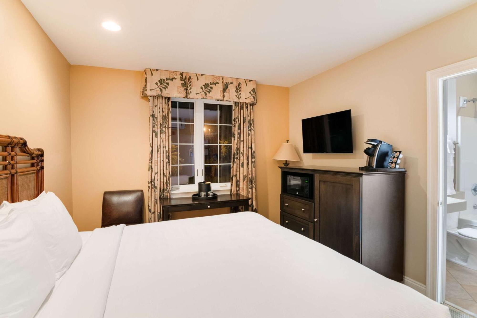 The Port Inn And Cottages, Ascend Hotel Collection Port St. Joe Bagian luar foto