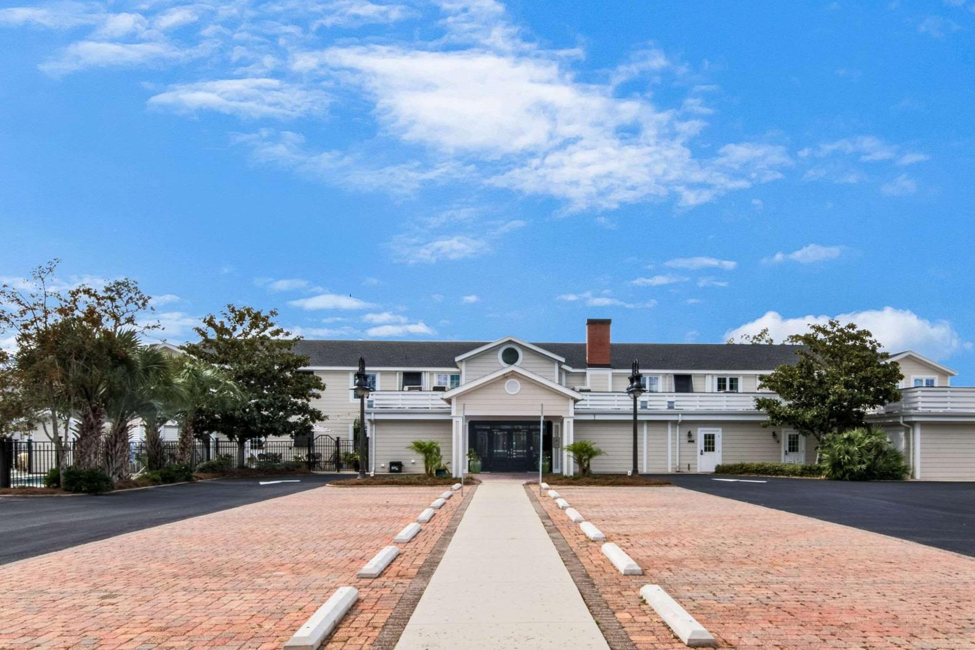The Port Inn And Cottages, Ascend Hotel Collection Port St. Joe Bagian luar foto